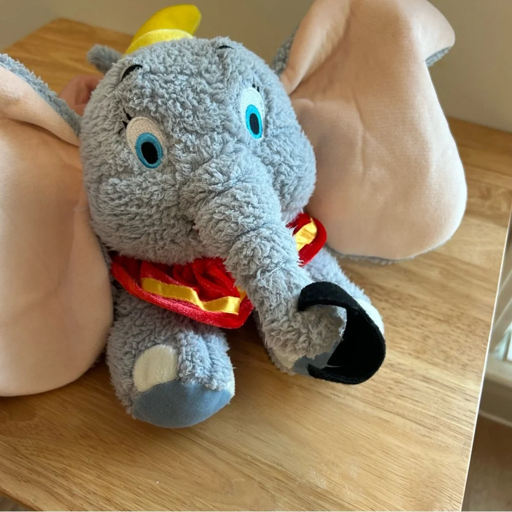 Disney Parks Dumbo The Elephant Plush‎ Stuffed Animal Gray With Yellow Hat